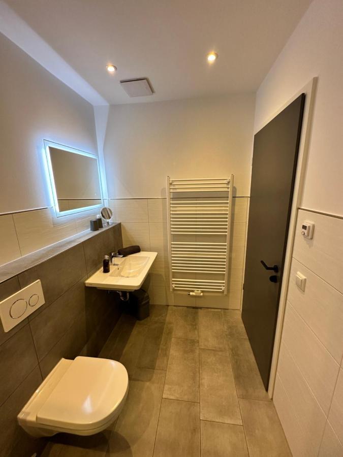 Ferienwohnung Hardo Alt Schwerin Ngoại thất bức ảnh